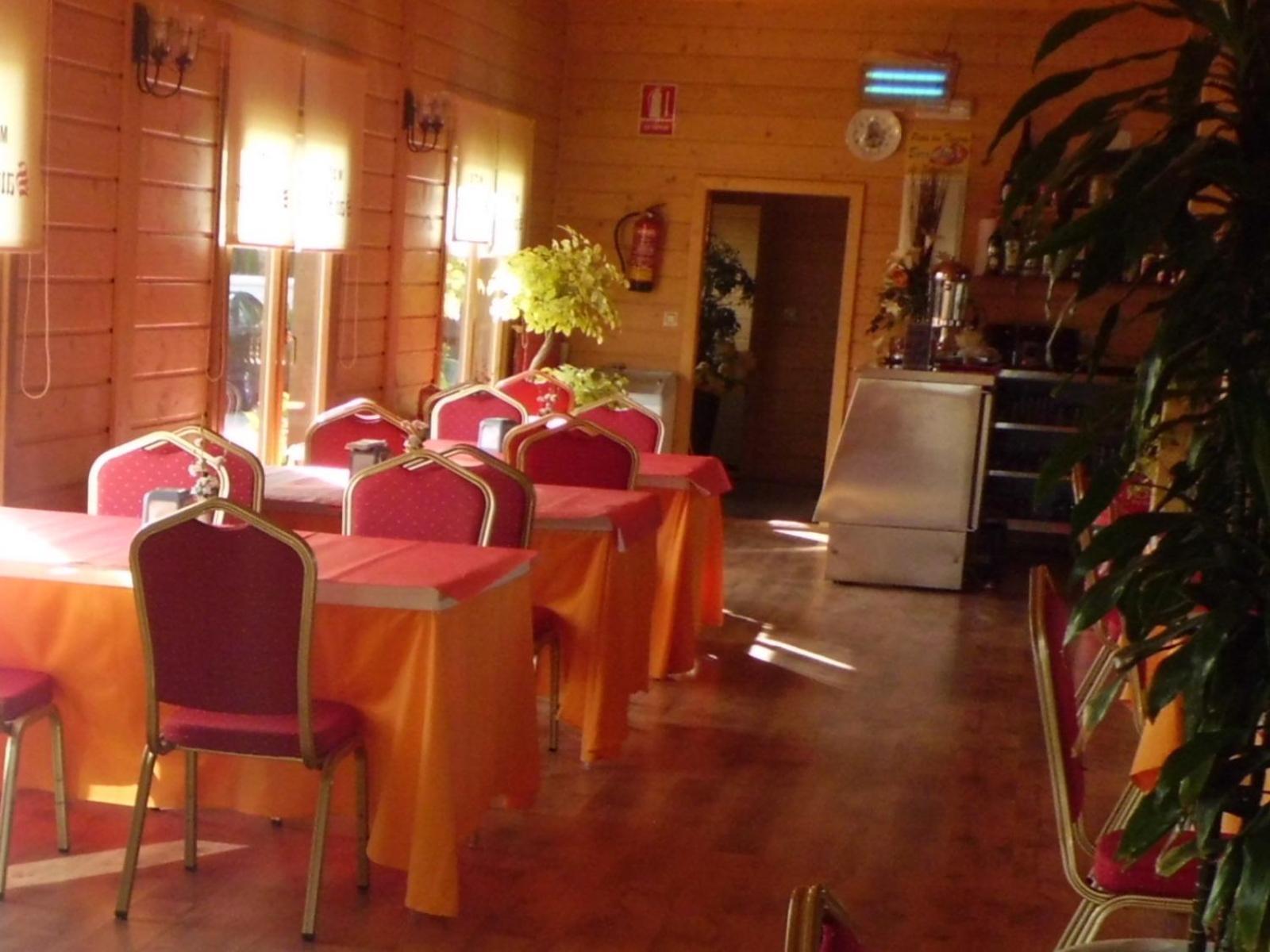 Motel San Isidro Villarrubio Екстер'єр фото