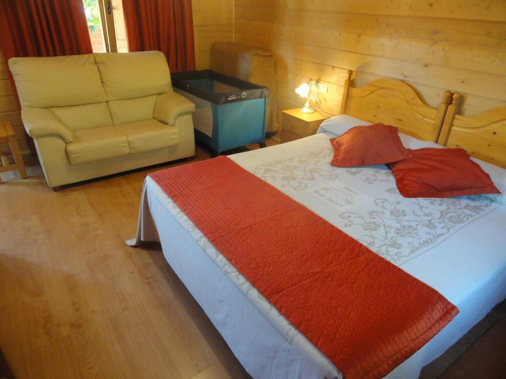 Motel San Isidro Villarrubio Екстер'єр фото