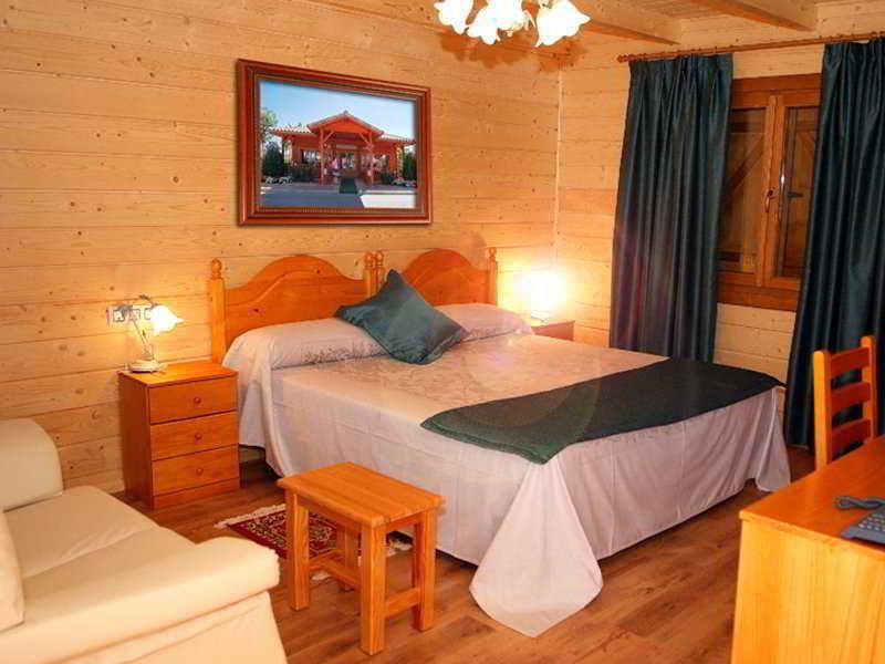 Motel San Isidro Villarrubio Екстер'єр фото
